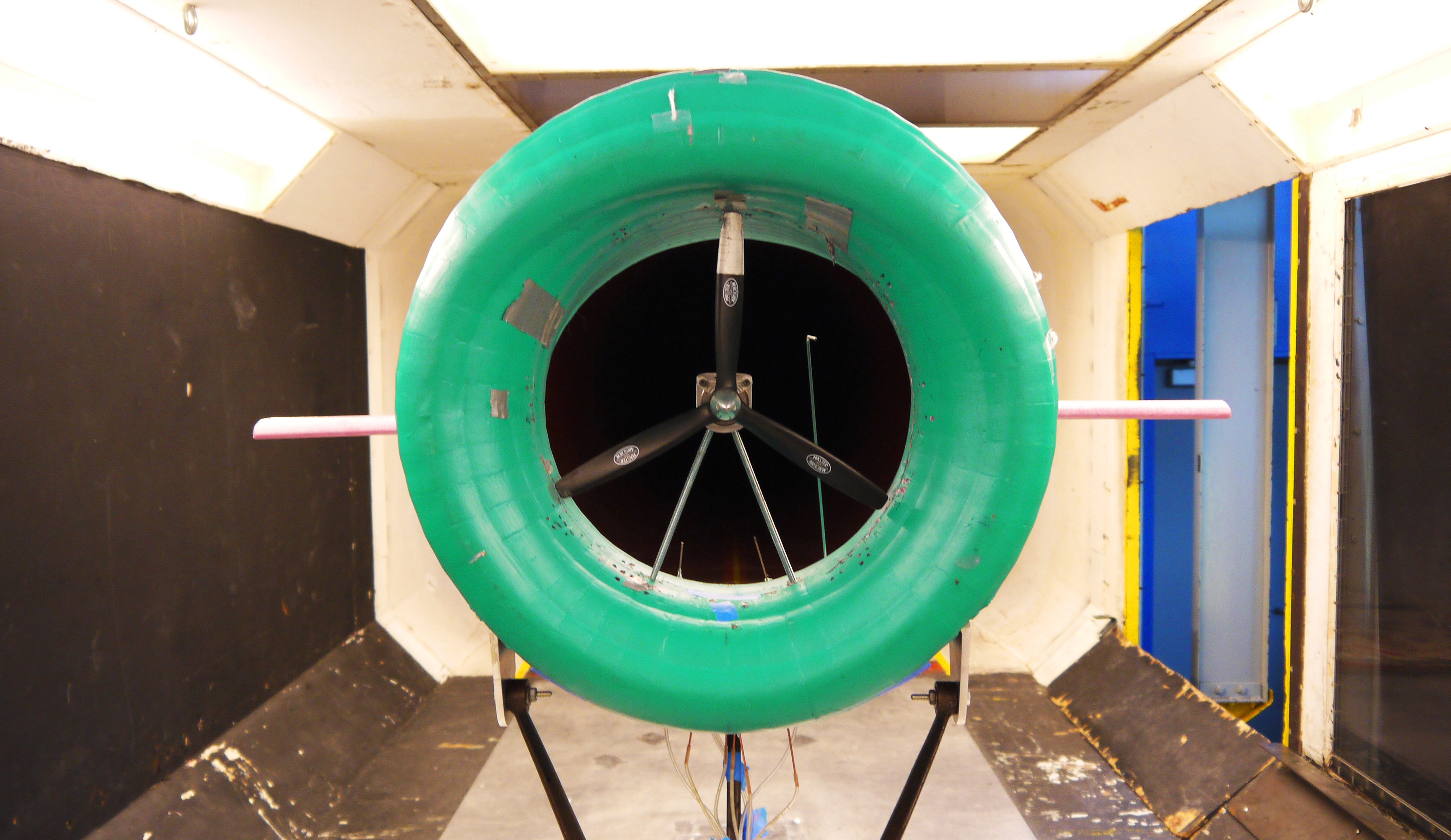 Scale model with drag screen in the University of Michigan 5x7 wind tunnel