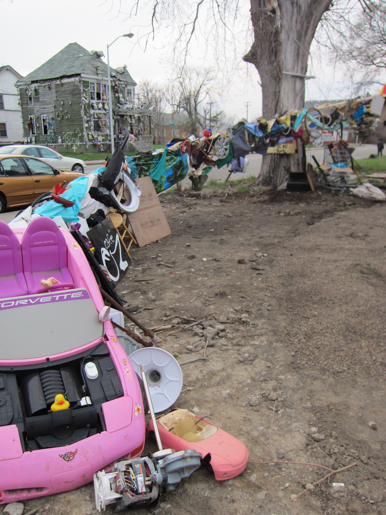 Art and objects lining the street at Heidelberg